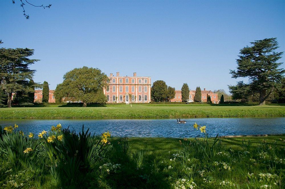 Chicheley Hall Luaran gambar