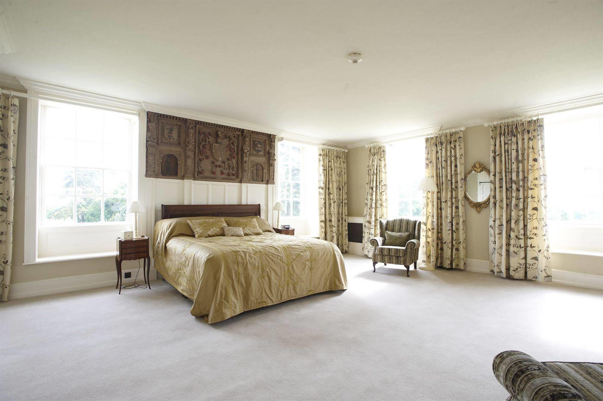 Chicheley Hall Luaran gambar
